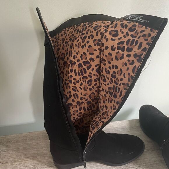 Sugar Tall Black Boots - Picture 7 of 7